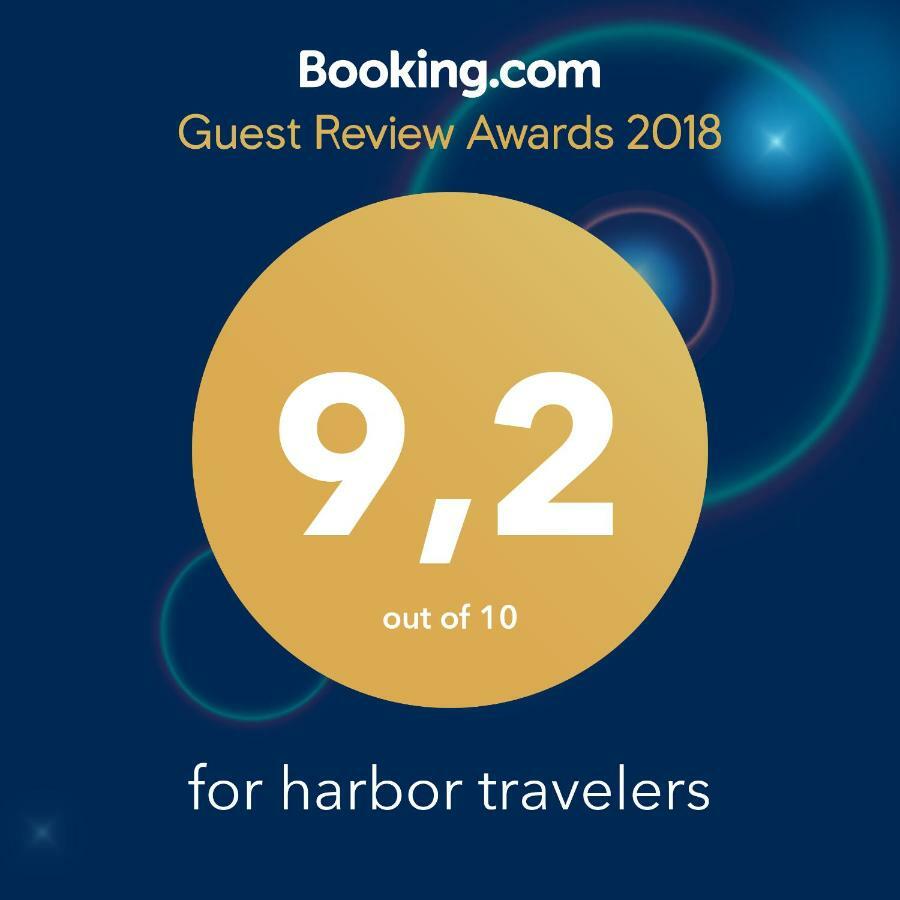 For Harbor Travelers Apartman Pireusz Kültér fotó